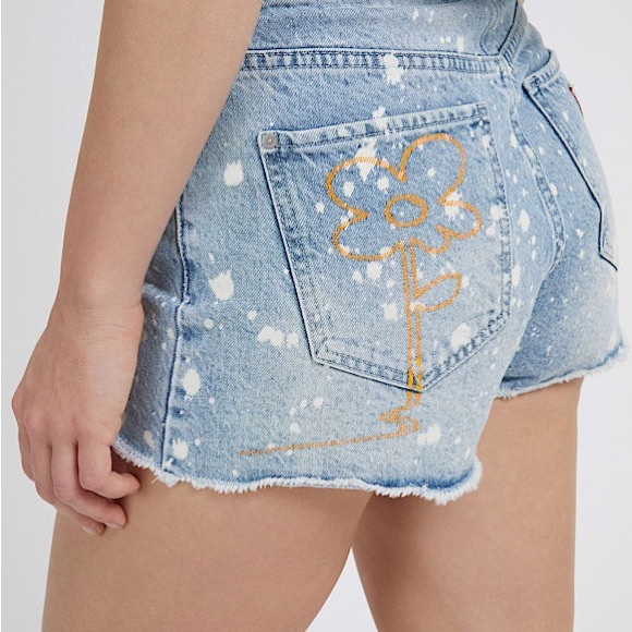 Guess Set - Picture 3 of 15